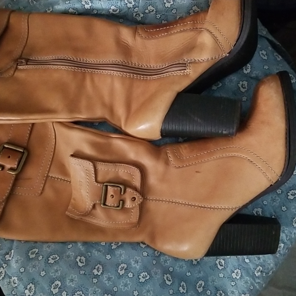 Womens boots